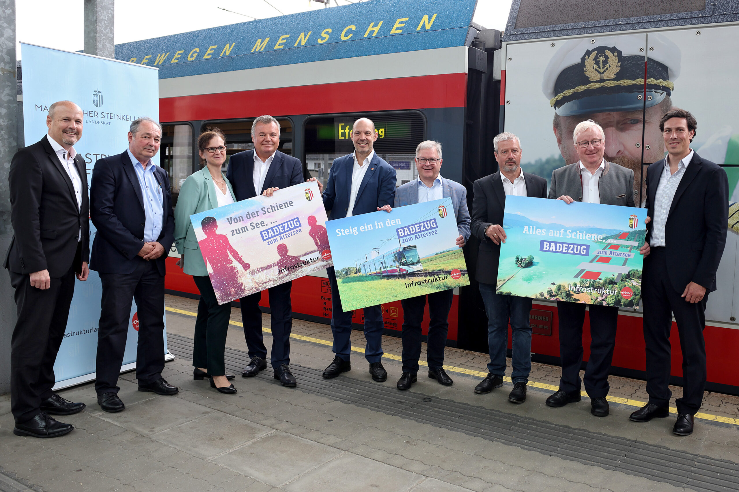 Foto vor der LILO am Bahnhof Linz für den Bäderzug